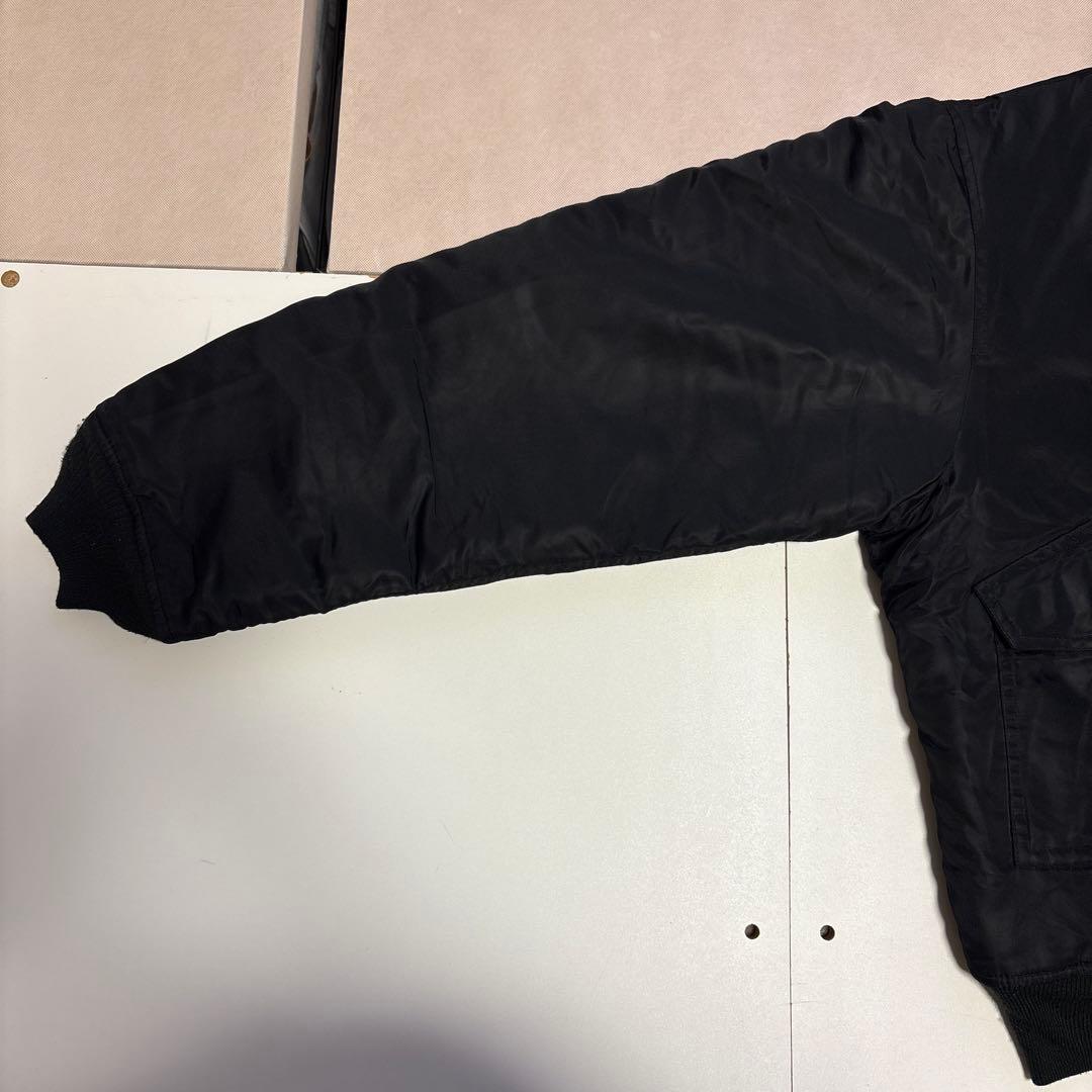 DELTA Ind.CWU-45/P型 フライトジャケット 中綿入り