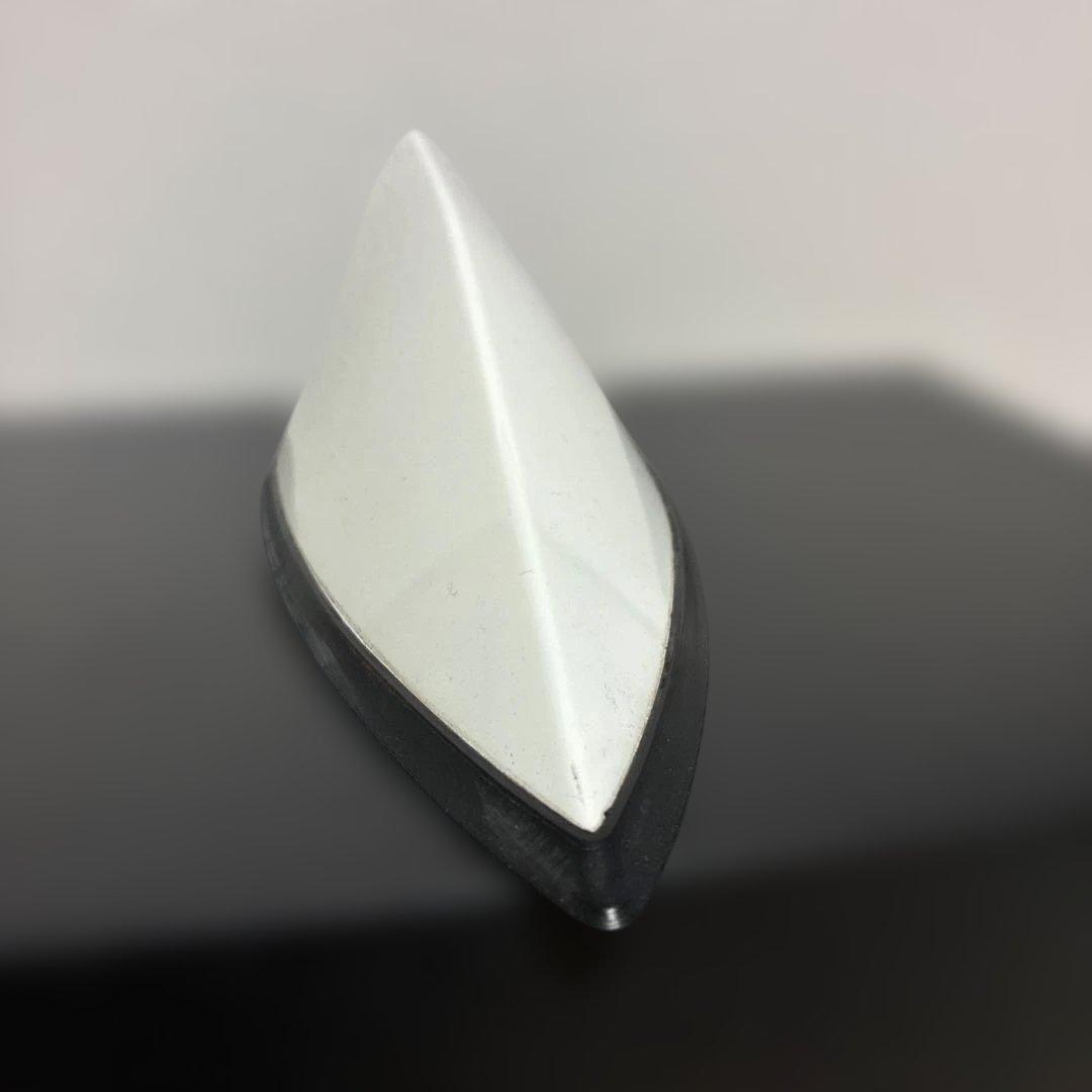 モデリスタ トップノットアンテナ/プリウス30後期にて使用★