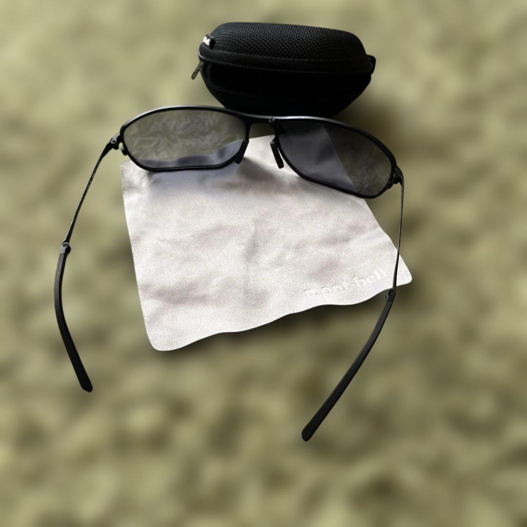 モンベル チタントレッキンググラス