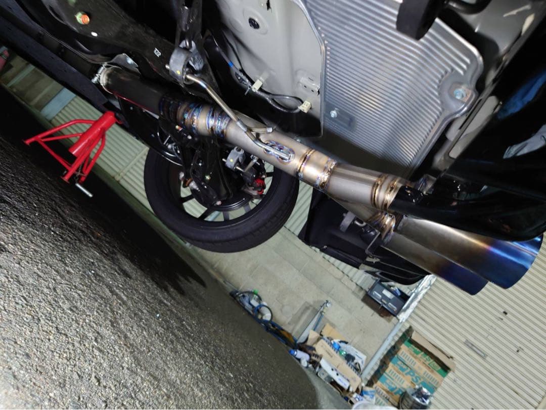 ホンダ　シビックタイプR FL5 マフラー　（ワンオフマフラー）　civic