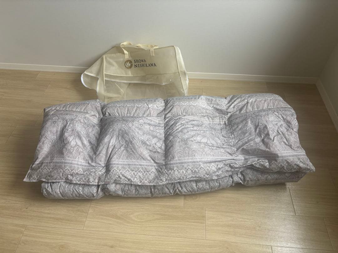 昭和西川 羽毛掛けふとん　ダウン90% フェザー10% 150cm×210cm