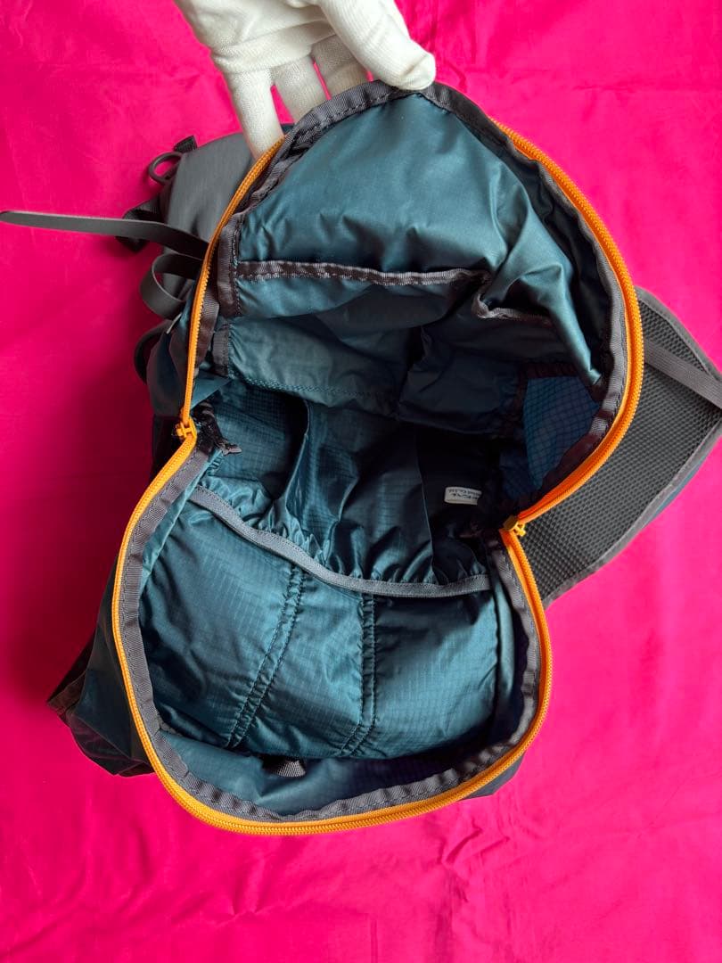 フィッシングベストモンベル　アングラーパック15 ブルーグリーン　送料込み！