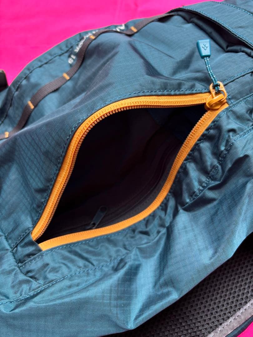 フィッシングベストモンベル　アングラーパック15 ブルーグリーン　送料込み！