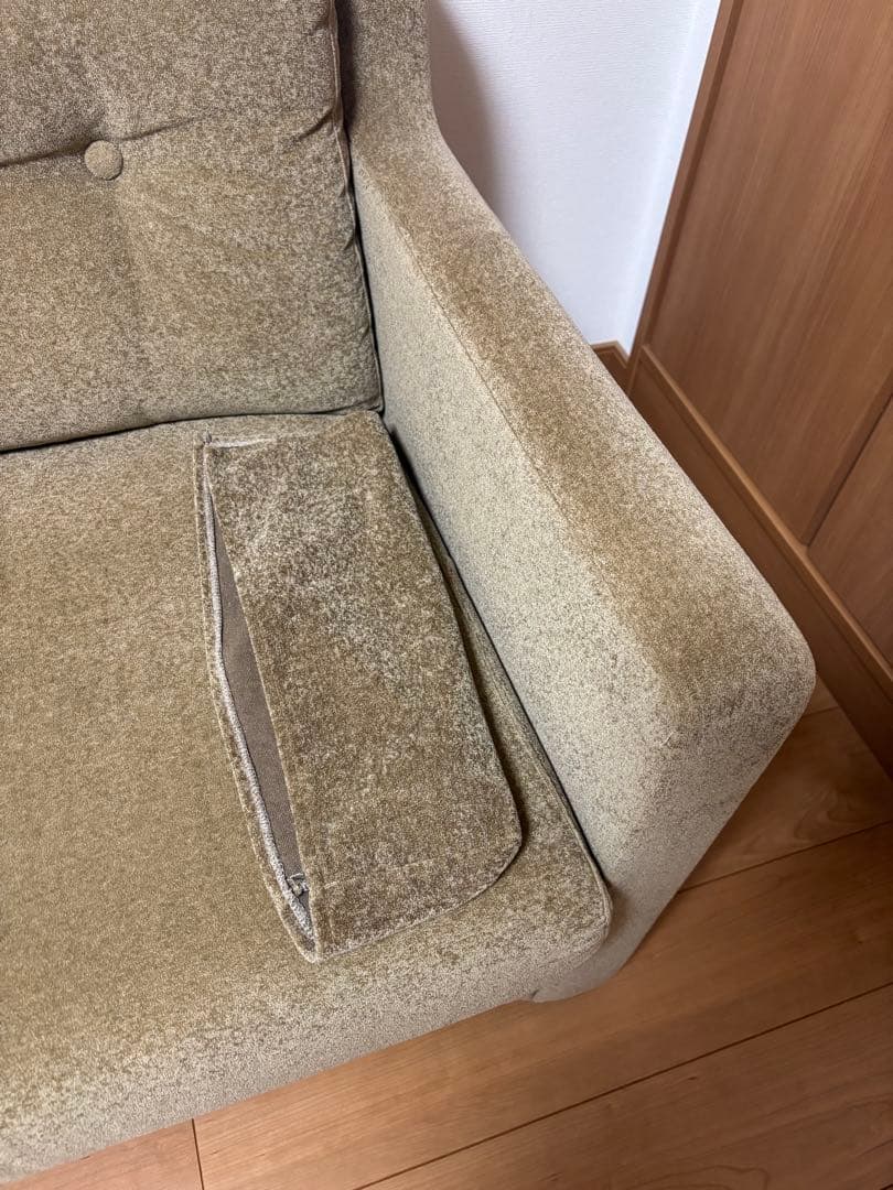 ２〜３人掛け　ファブリックソファー