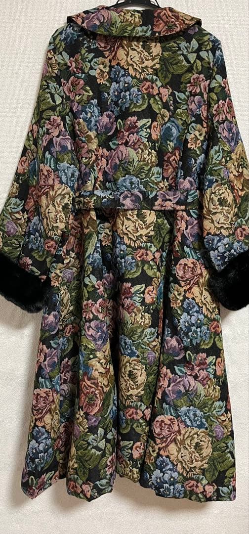 しまむら クラロリ くる実 コラボ ゴブラン ファーコート ブラック 6L