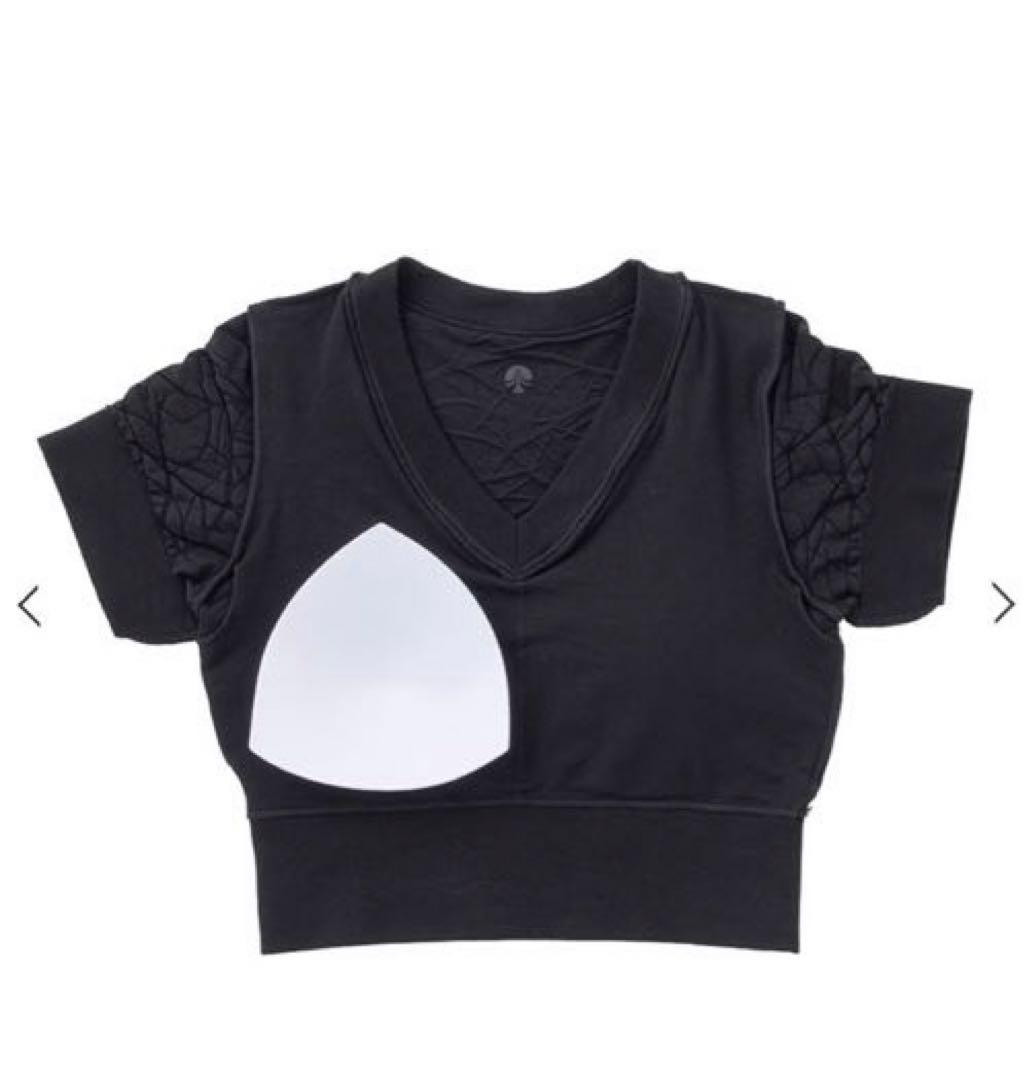 SUKALA】ジオメトリックショートスリーブトップス　パッド付き