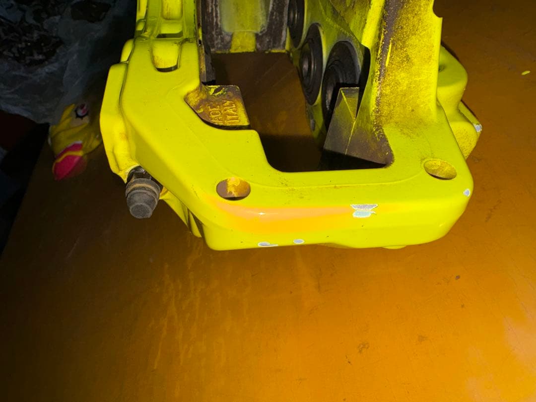 飛*豚様 スバル　WRX STI VAB 後期 F左ブレーキキャリパー