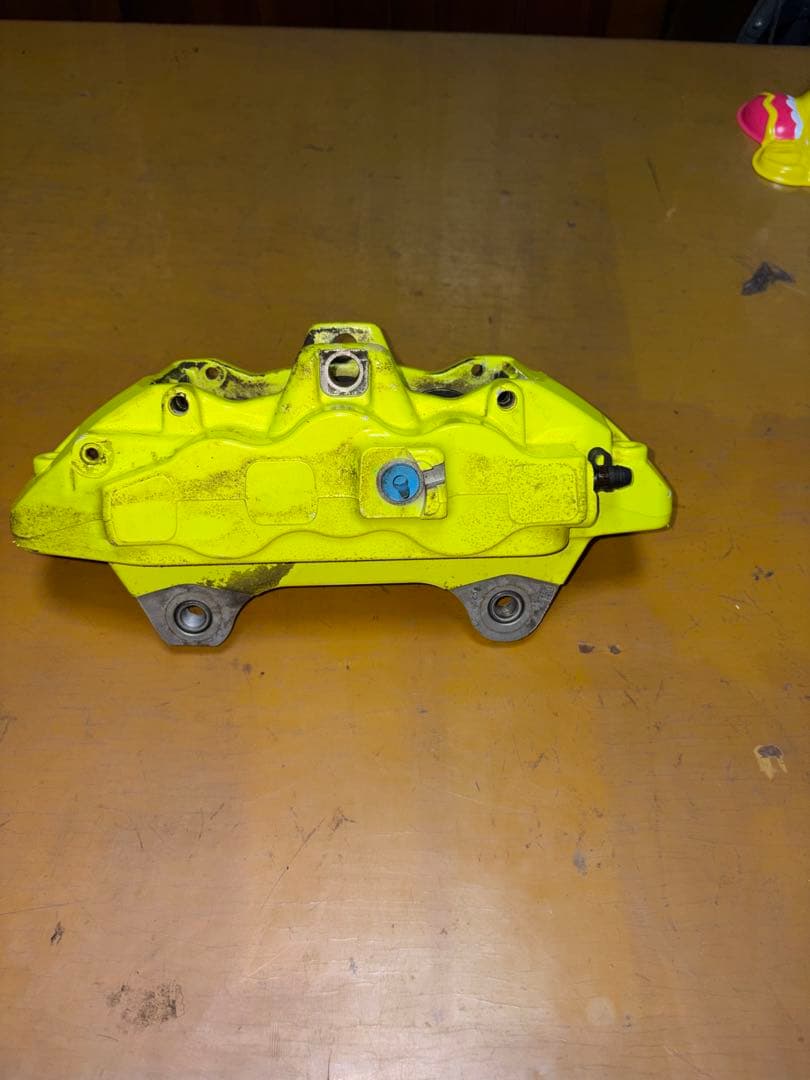飛*豚様 スバル　WRX STI VAB 後期 F左ブレーキキャリパー