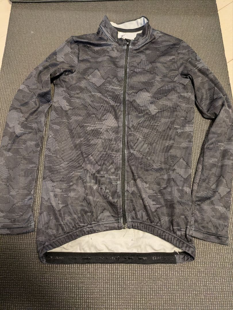 パールイズミ　イグナイト ロングスリーブ ジャージMサイズ