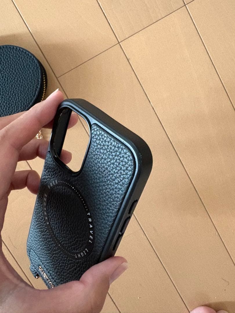 未使用　custype iPhone16ケース