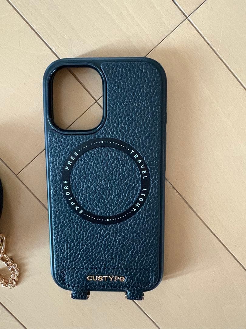 未使用　custype iPhone16ケース