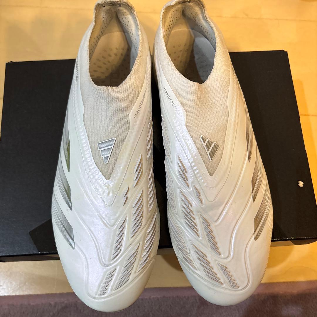 本日限定売り切り価格！！adidas プレデターエリート