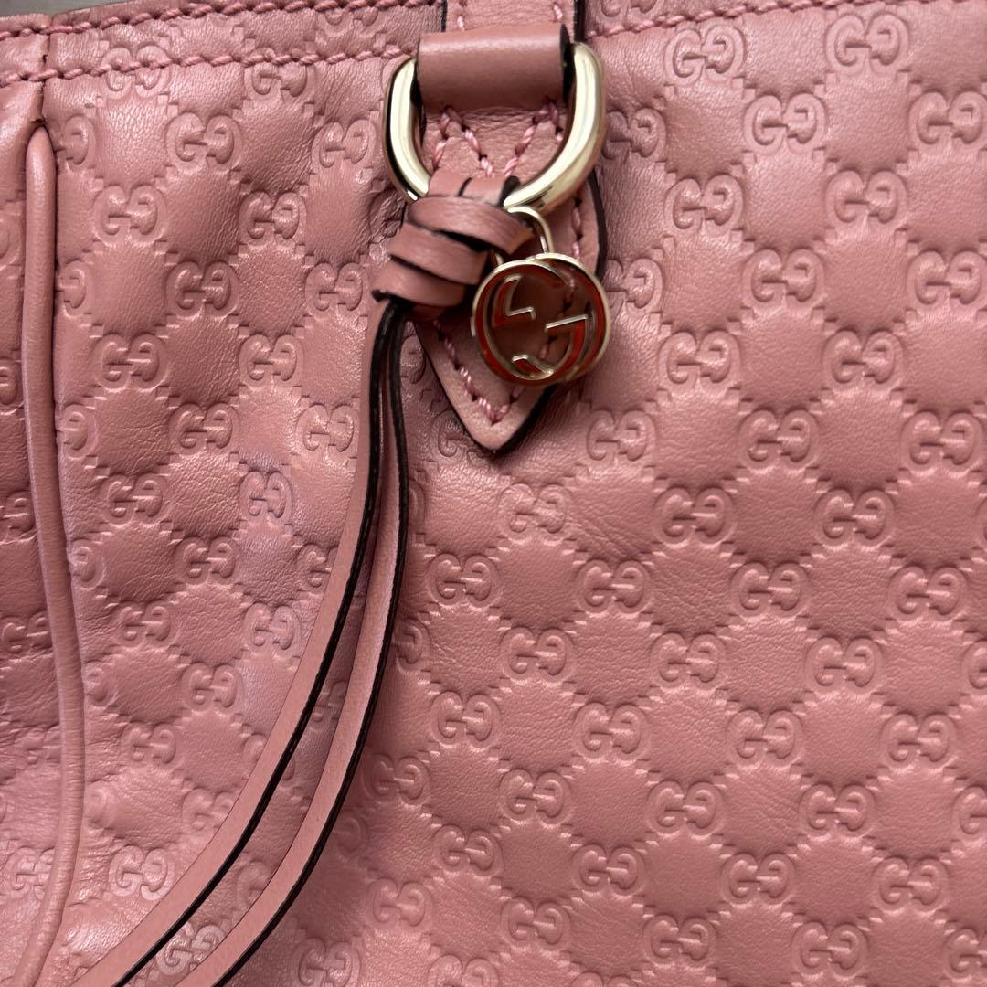 GUCCI ピンク レザー ショルダーバッグ