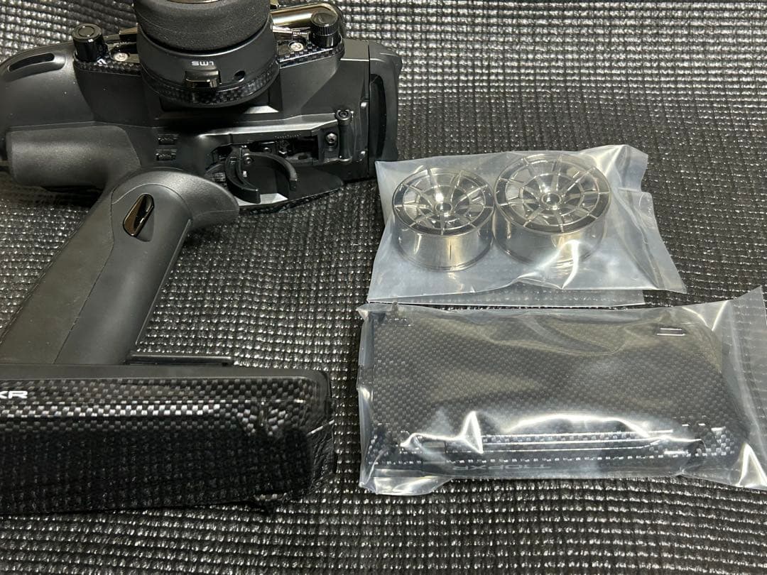 R*a様 フタバ　10PXR 送信機、R404SBS-E 受信機（2個）ダブルレ