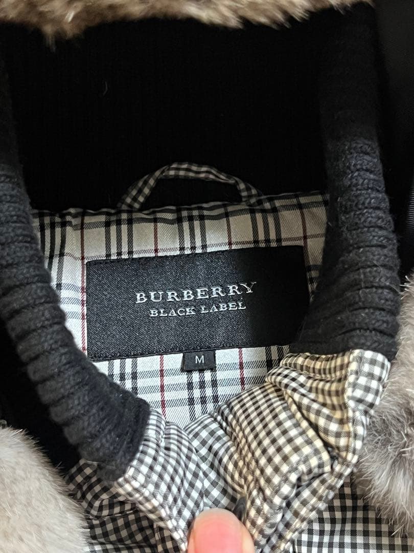 バーバリーブラックレーベル ダウンベストBURBERRY BLACK LABEL