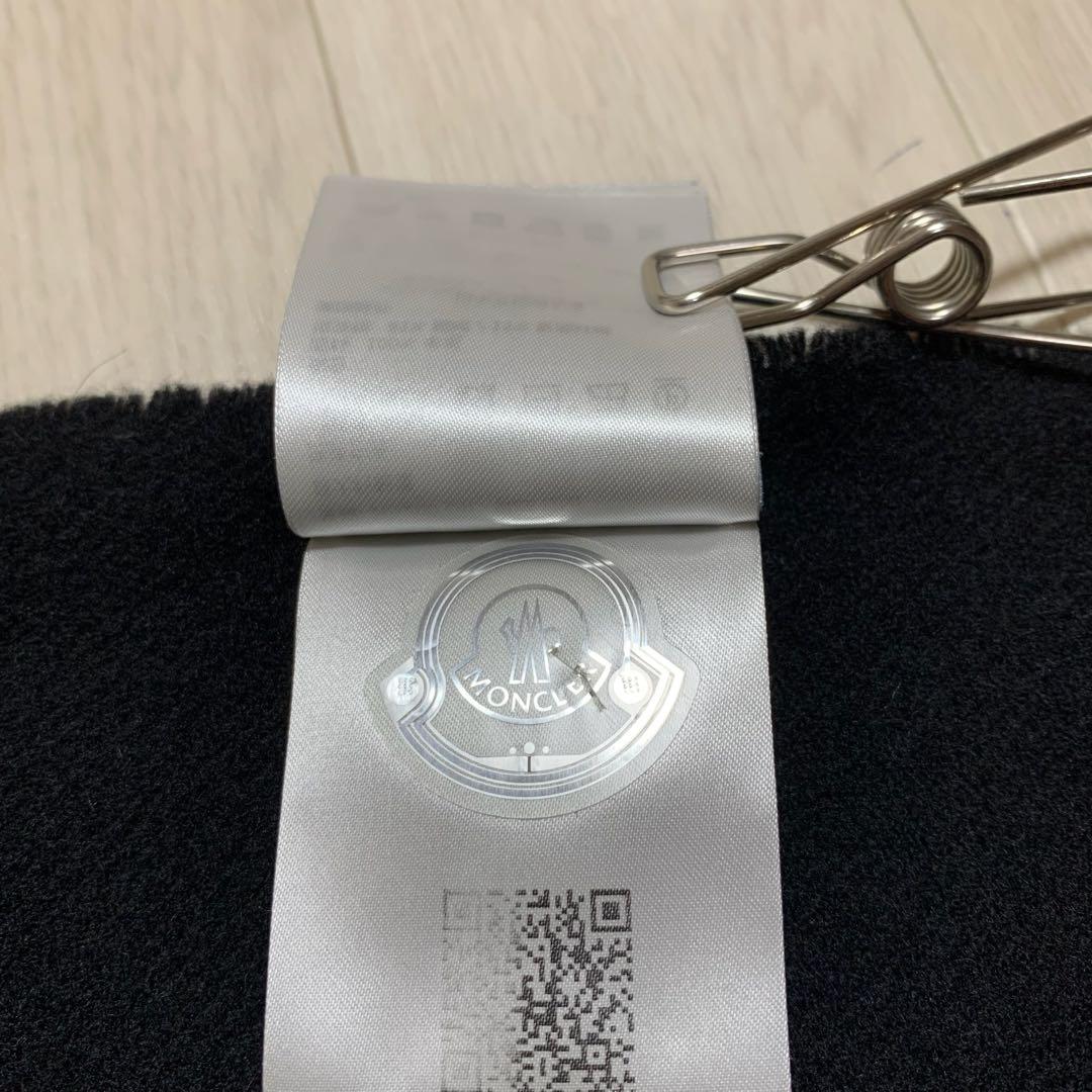 モンクレール　ブラック マフラー フリンジ付き　5K16