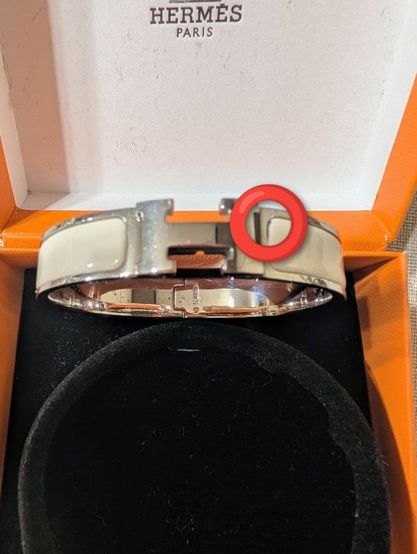 HERMES バングル　ホワイト