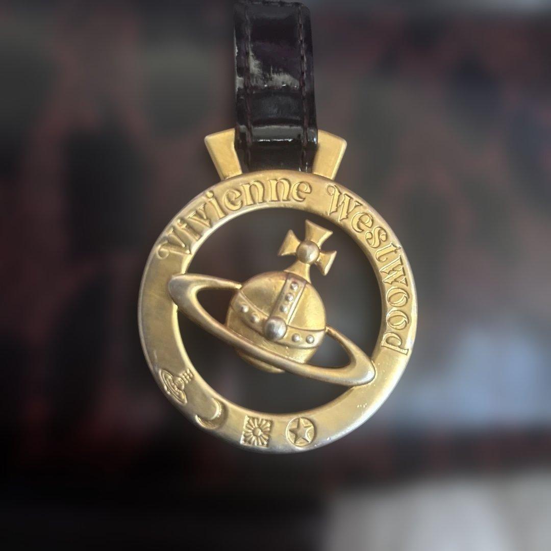 カ*ん様 「正規品」Vivienne Westwood レオパード柄 長財布