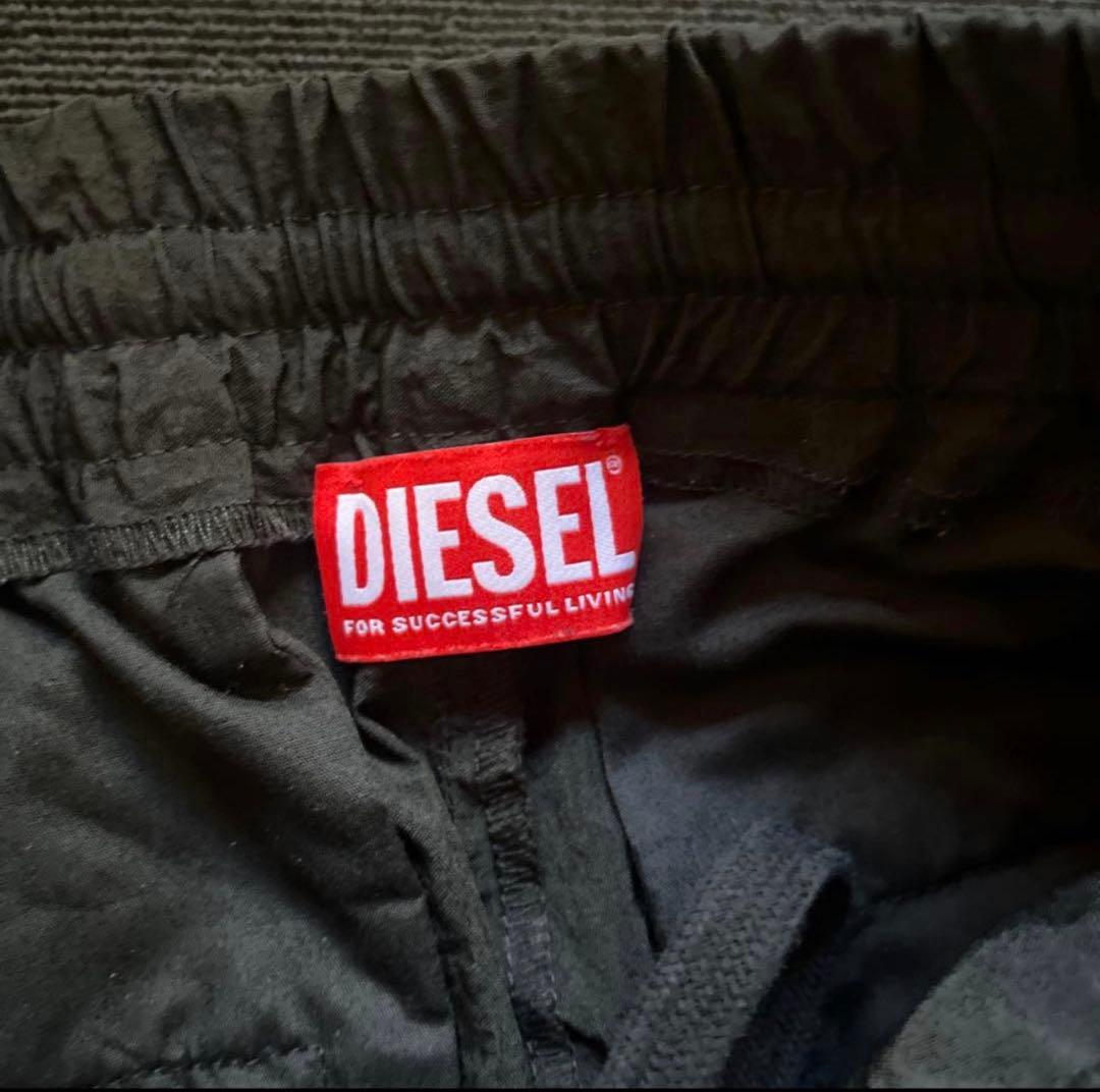 DIESEL P-Staind ブラックカーゴパンツ