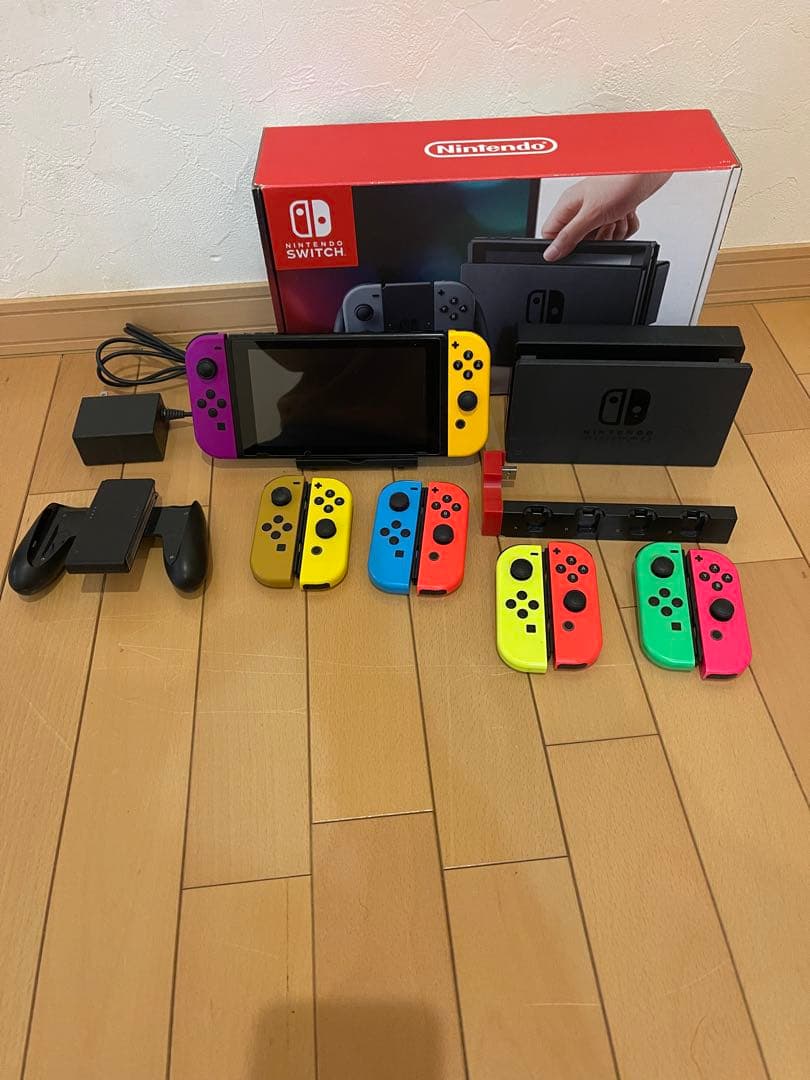 Nintendo Switch 本体 Joy-Con 10個付き ジャンク扱い