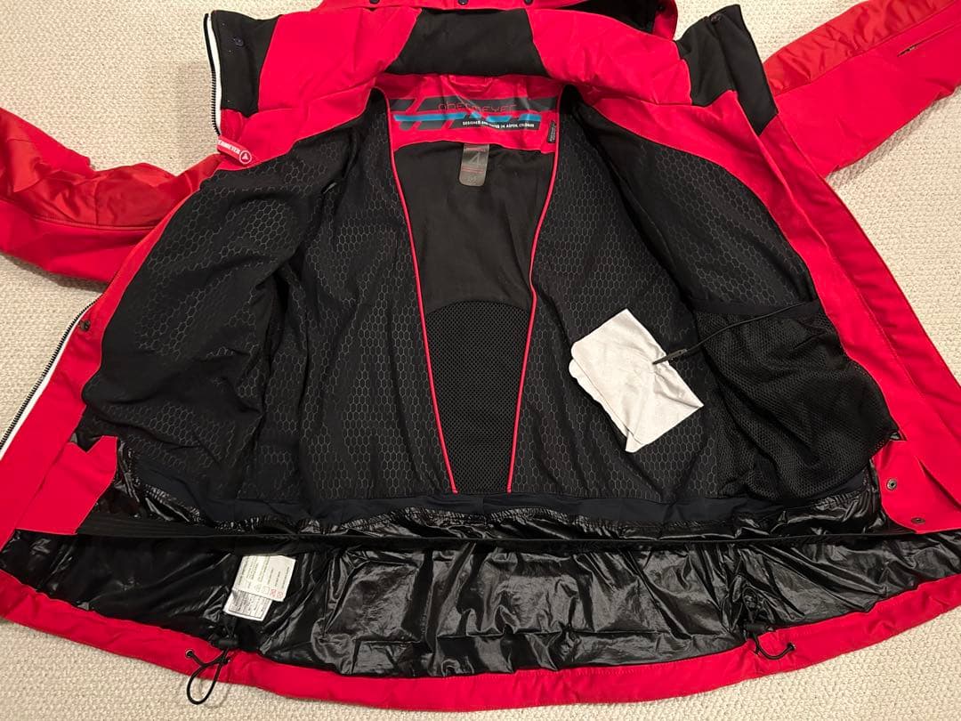 Obermeyerオーバーマイヤーのレディーススキージャケット。USサイズ4