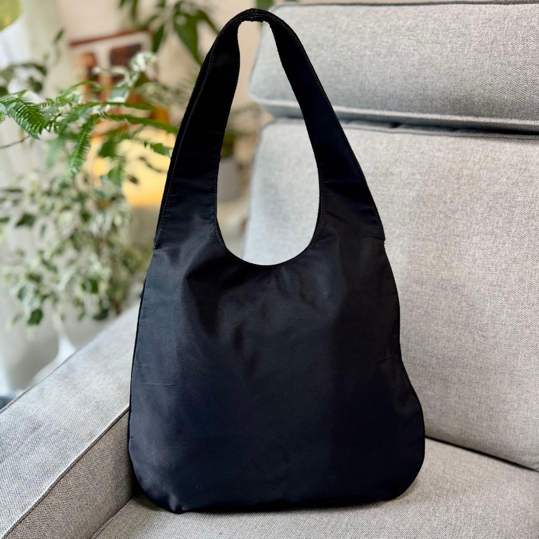 FENDI フェンディ FFロゴ ナイロン ホーボーバッグ