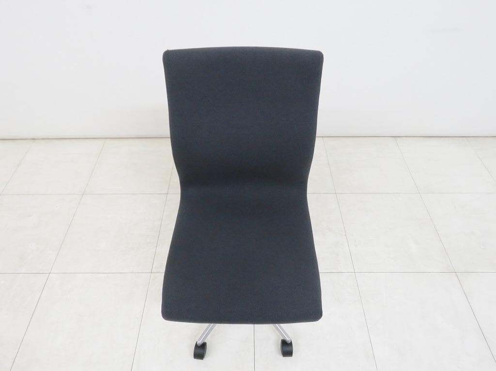 フリッツハンセン オックスフォードチェア アルネ・ヤコブセン ローバック 45万