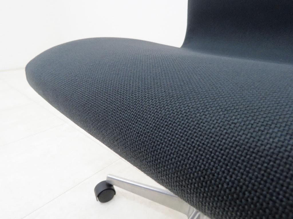 フリッツハンセン オックスフォードチェア アルネ・ヤコブセン ローバック 45万