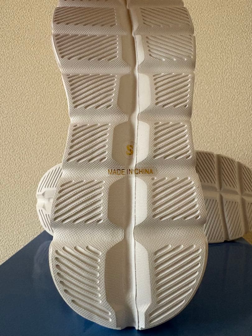 ☆新品☆アルベロベロ　スニーカー