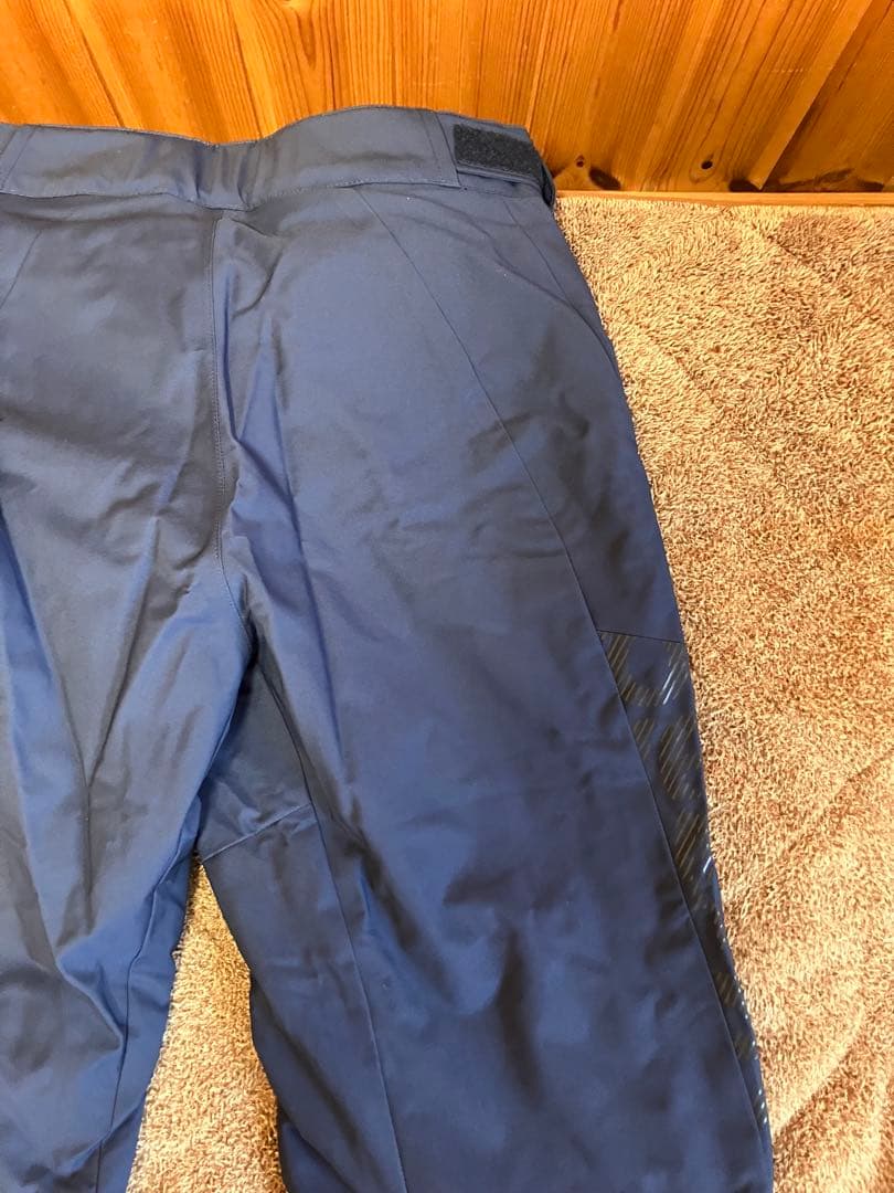 けい　DESCENTE デサント　スキーウェア　上下セット　サイズL