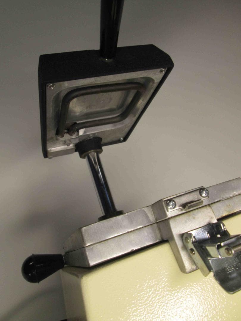 バキューム　フォーマー動作品です。