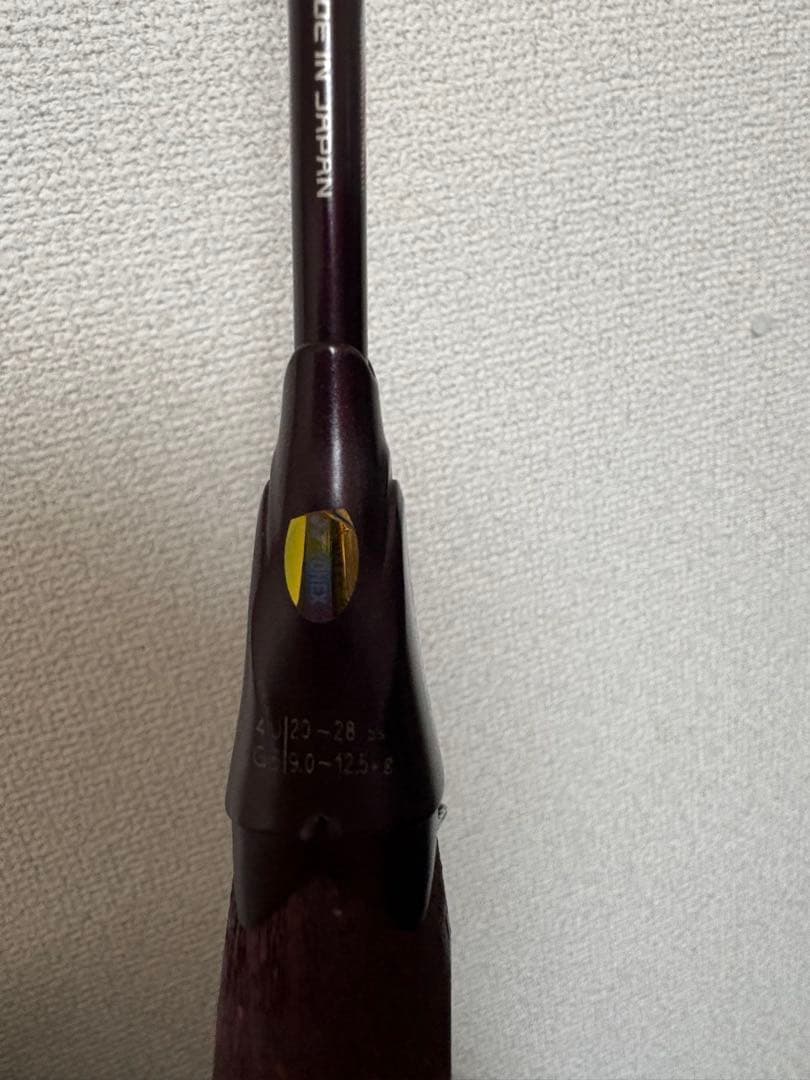 アストロクス100ZZ クレナイ　4U5 バドミントンラケット