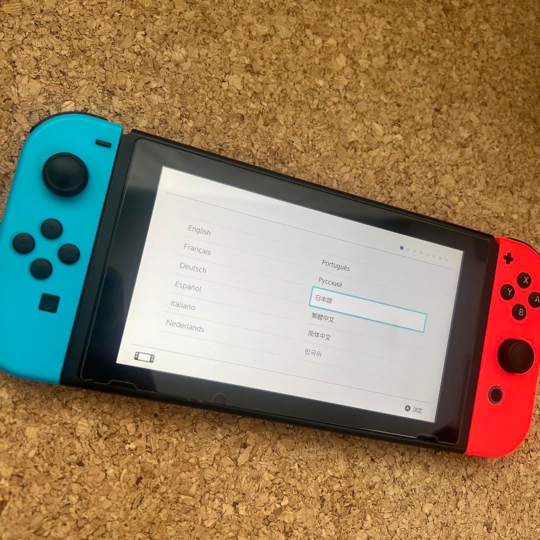 Nintendo Switch 任天堂　本体