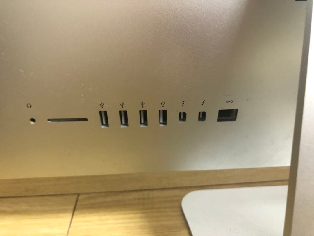 【ゆき】Apple iMac 21.5inch(Late 2013)