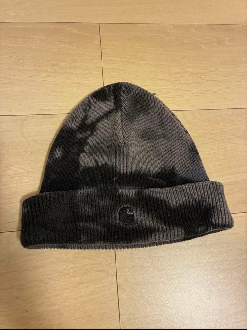 入手困難 カーハート タイダイ染め ビーニー ニットキャップ ニット帽