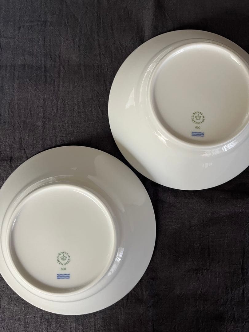 ホワイトフルーテッド ディーププレート 17cm &クーププレート 23cm