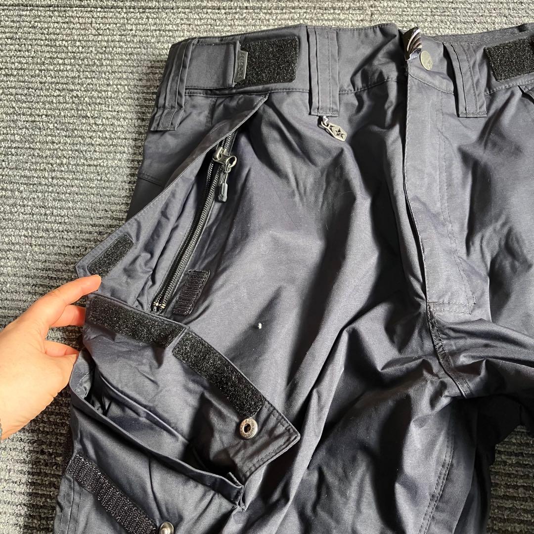 未使用　セッションズ　シュプリーム　スノボウェア　パンツ　メンズ　M　ブラック