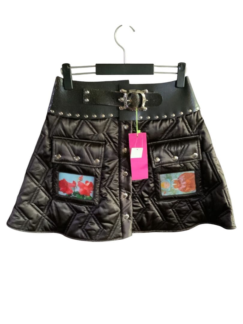 ダニエル着用 CHOPOVA LOWENA 23aw ひざ丈スカート