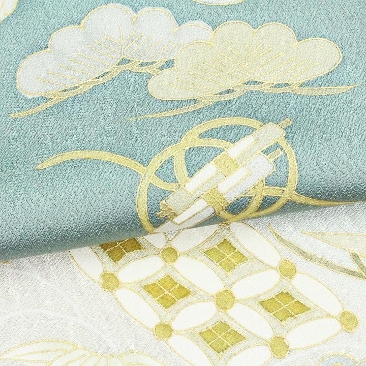 入学園式・ご結婚式・お茶会に♪　大人気モチーフ【宝尽くし文様】　新品の訪問着です