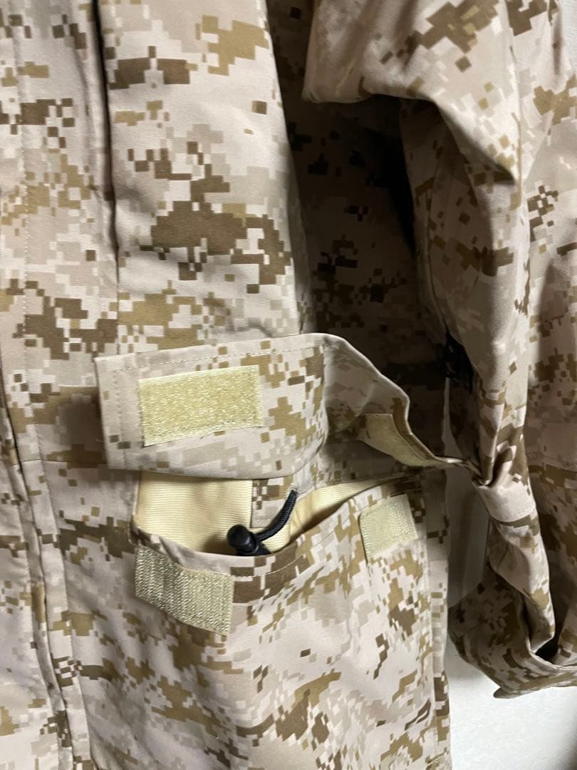 未使用　GORE-TEX PROPPERミリタリージャケット