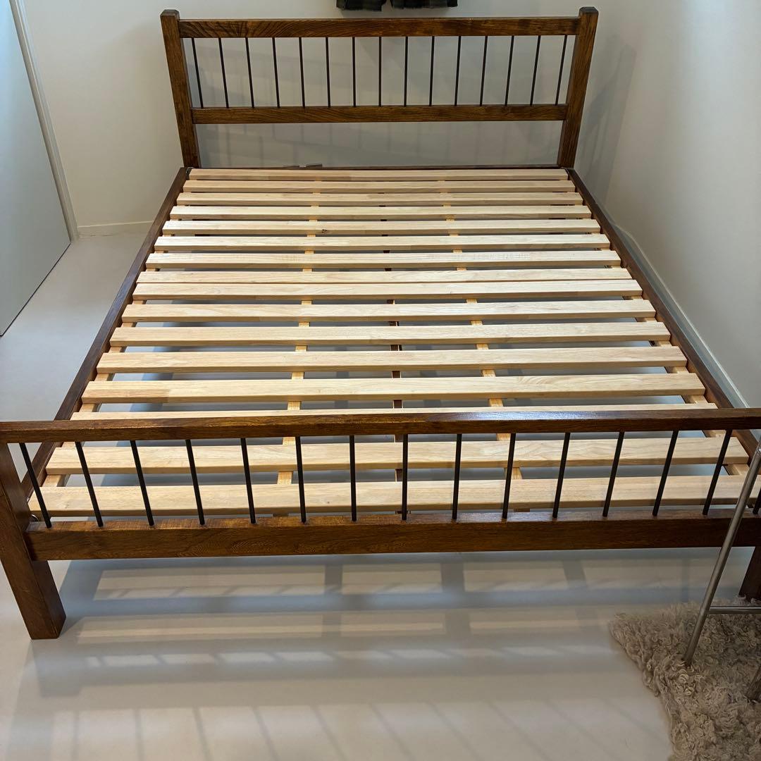 ACME FURNITURE　グランドビュー　クイーン　　ベッド