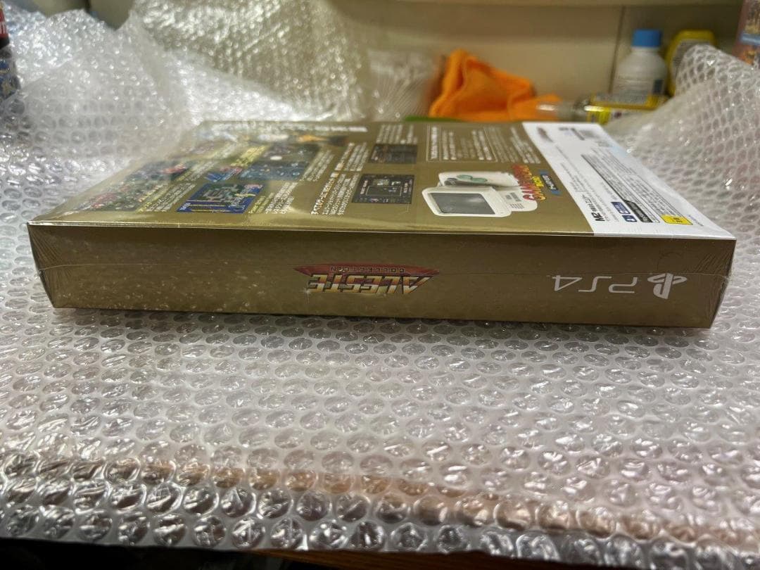 PS4 アレスタ コレクション 限定版（GGホワイト同梱版） 新品未開封