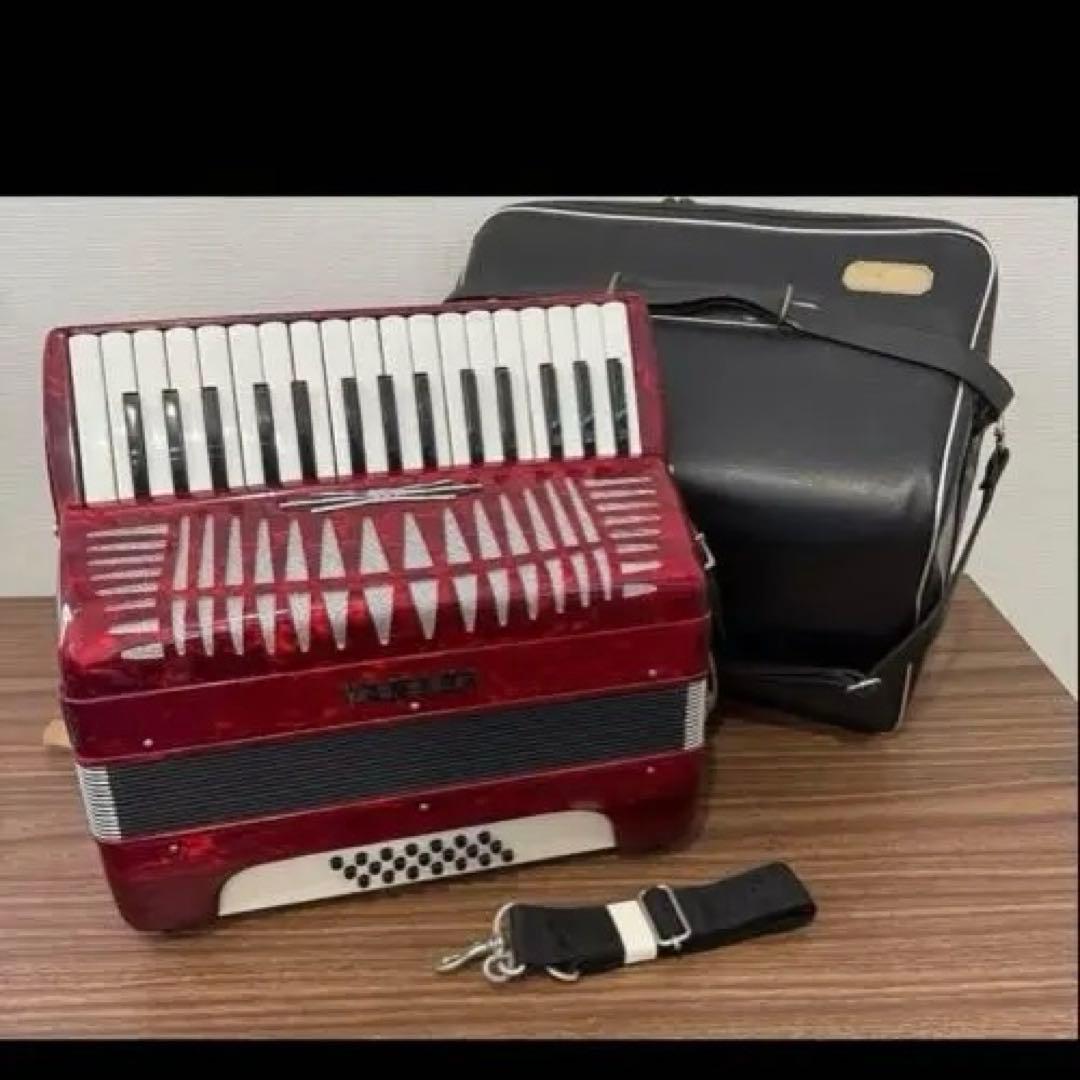 アコーディオン