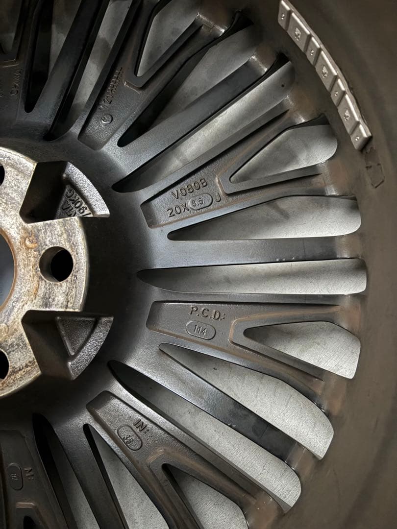 ざくろんジェニュインライン ヴァルド　20インチ　アルファード