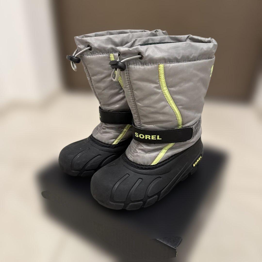 THE NORTH FACE 子供用スキーウェアセット 130 ソレルブーツ