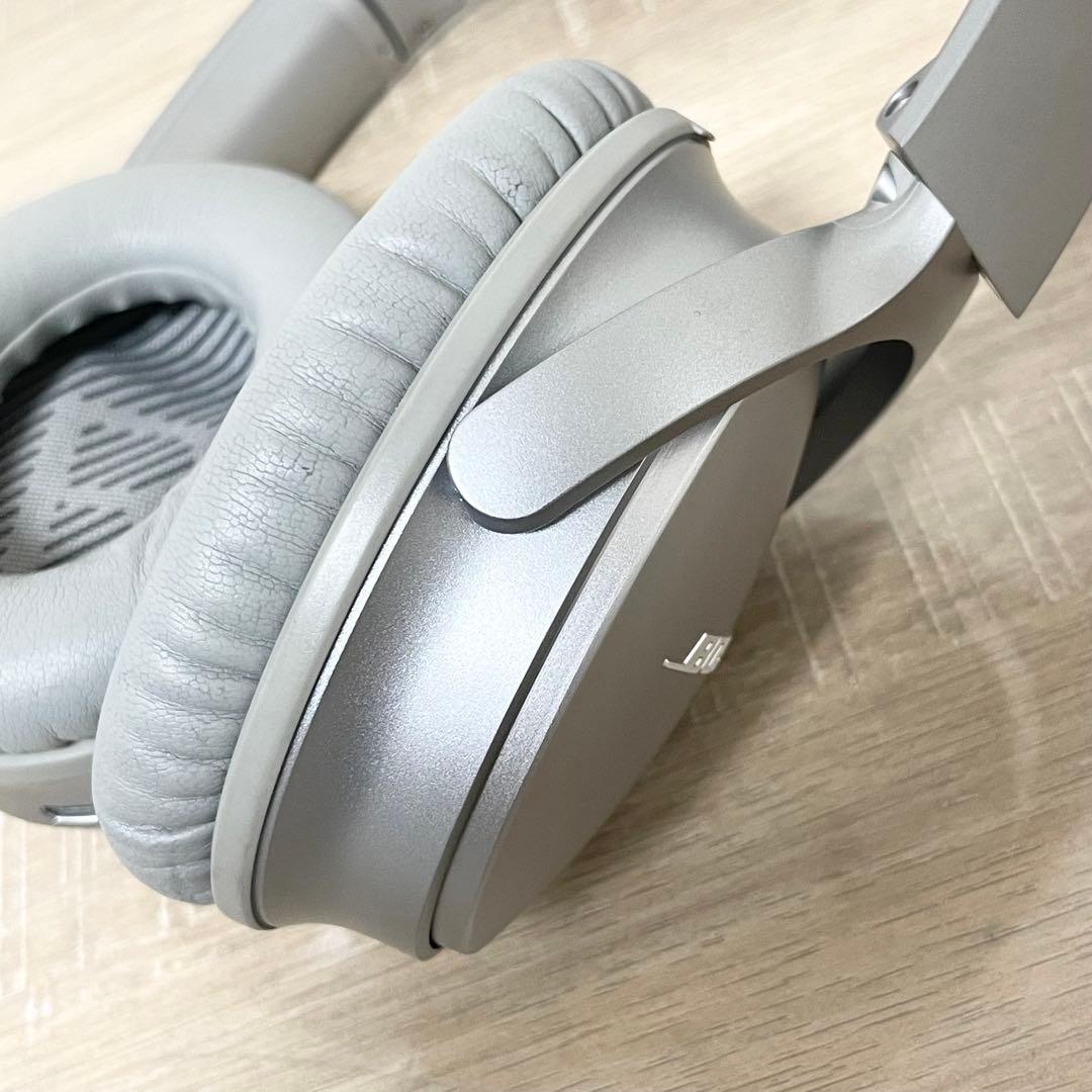 美品 BOSE QuietComfort 35 ワイヤレスヘッドホン シルバー