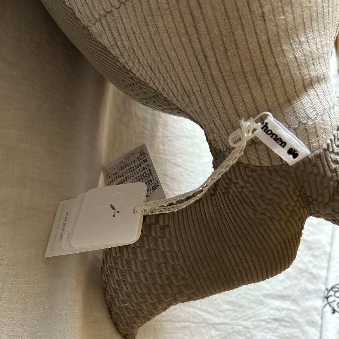 ミナペルホネン　クジラクッション