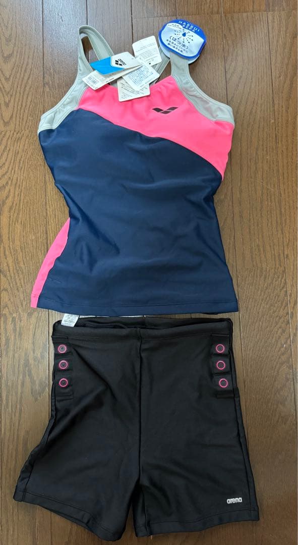 新品未使用 arena アリーナ 水着、競技水着