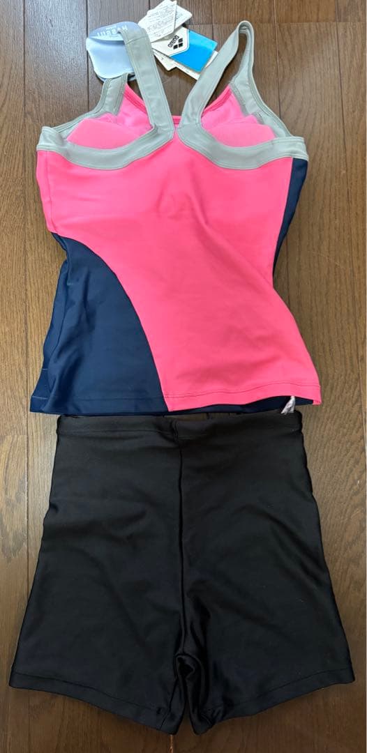 新品未使用 arena アリーナ 水着、競技水着