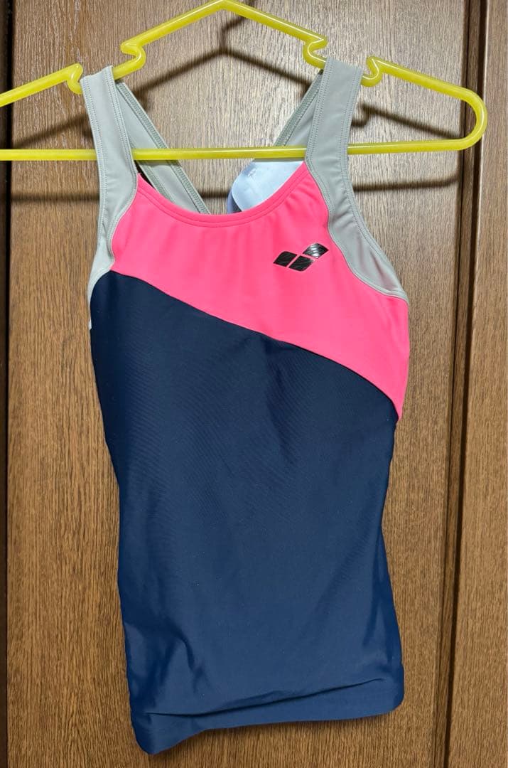 新品未使用 arena アリーナ 水着、競技水着